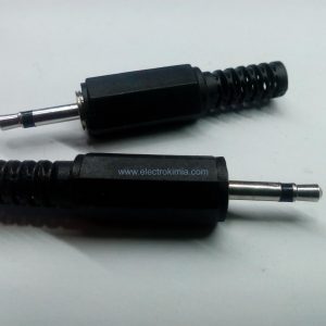 سر کابل نری AUX2.5mm تک خط پلاستیکی