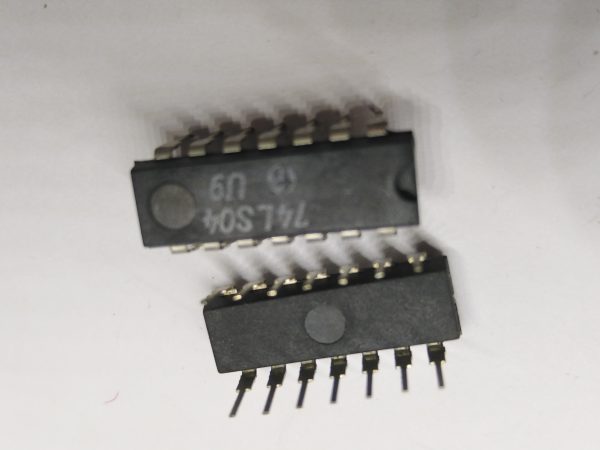 IC 74LS04